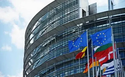У Європарламенті виступили за посилення санкцій ЄС і США проти Росії