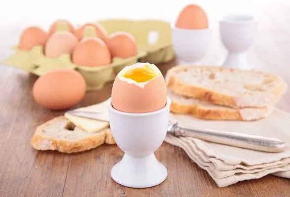 В Украине снизилась стоимость хлеба, яиц и картофеля