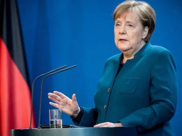 Ангела Меркель отменила свою запись на вакцинацию