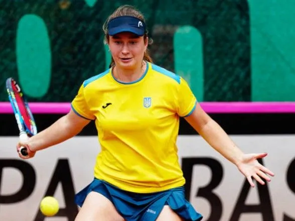 Теннис: украинка пробилась в 1/8 финала турнира в Португалии