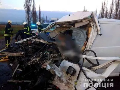 Смертельное ДТП в Николаевской области: микроавтобус перевозил шесть тел умерших от COVID-19