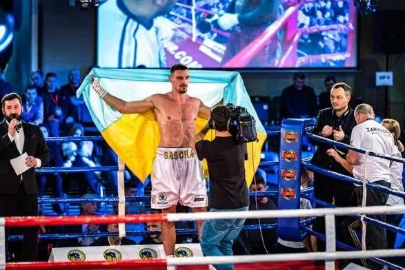 Троє українських боксерів здобули перемоги в Німеччині