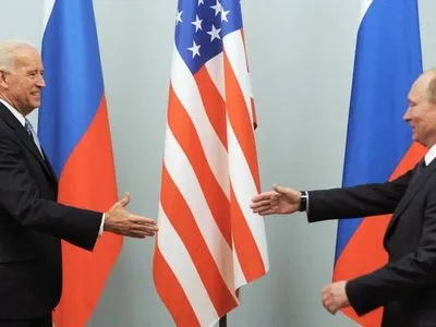 Білий дім: представники Росії та США розпочали переговори щодо зустрічі Путіна та Байдена