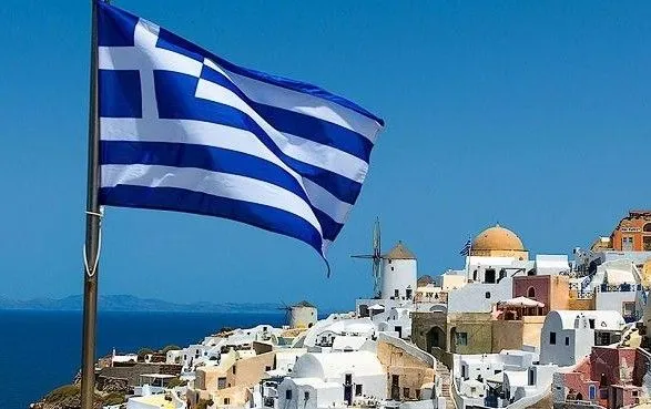 Греция отменяет карантин для посетителей из ряда стран