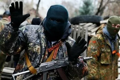 На Востоке боевик застрелил 15-летнюю украинку и пытался сбежать