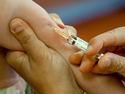 В Украину прибыла очередная партия вакцин для плановой иммунизации