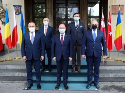 В Румынии прошла встреча “пятиугольника” глав МИД: почему это важно для Украины