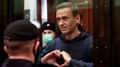 Олексій Навальний заявив, що припиняє голодування