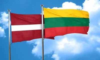 Латвія і Литва оголосили про висилку декількох російських дипломатів