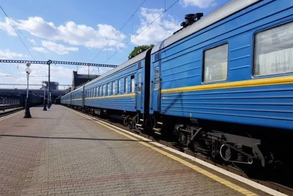 Укрзализныця увеличит количество дополнительных поездов на пасхальные праздники