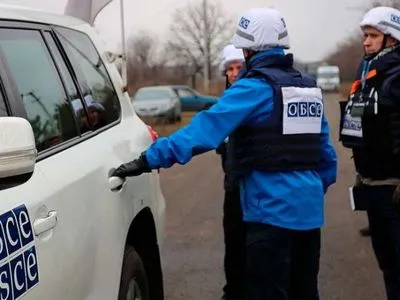 Миссия ОБСЕ на Донбассе зафиксировала более 70 взрывов в сутки