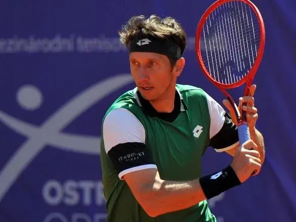 Теннис: Стаховский выиграл стартовый поединок на соревнованиях в Праге