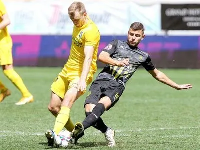 Футбол: "Рух" завоевал пятый выигрыш в сезоне чемпионата Украины