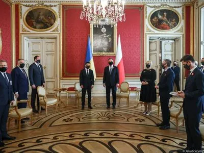 Президент Польши собирается приехать на саммит Крымской платформы