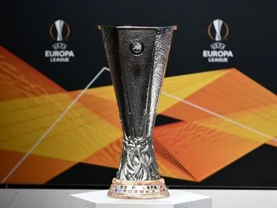 Футбол: на фінал Ліги Європи пустять уболівальників