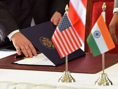 США одобряют выезд из Индии государственных служащих, связанные с чрезвычайными ситуациями