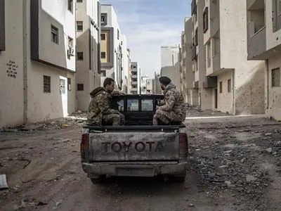 Reuters: в Ливии боевики штурмовали отель, где заседал Совет Президента