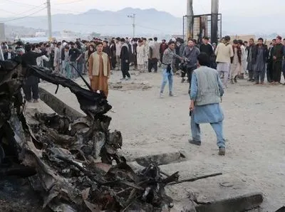 Кількість загиблих через вибухи у школи в Кабулі зросла до 85