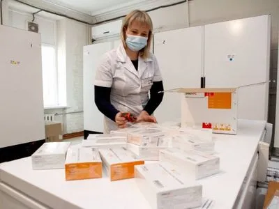 Украина планирует получить в этом году 48 млн доз вакцин от COVID-19 - Степанов