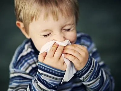 Експертка порадила природні та прості способи протидії сезонній алергії у дітей