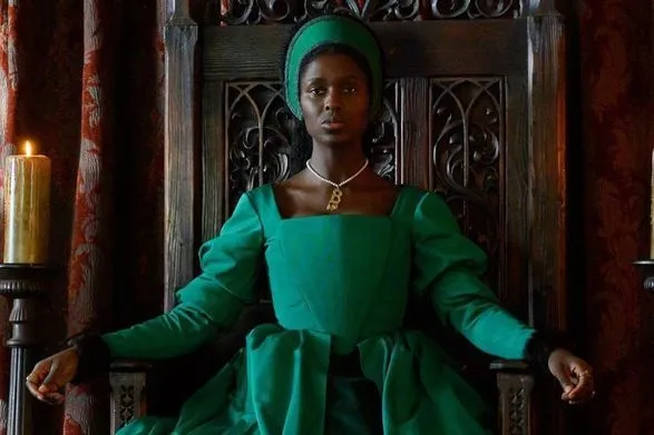 Вийшов трейлер серіалу Анна Болейн, де королеву Англії зіграє темношкіра актриса
