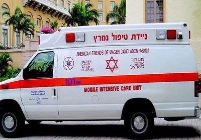 В Израиле в синагоге обвалилась трибуна: более сотни пострадавших, есть погибшие