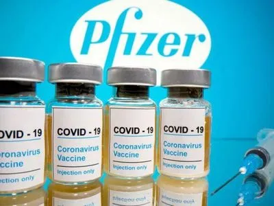 Сегодня в Украине ожидается поставка партии вакцины Pfizer