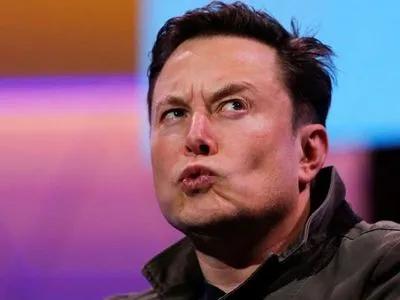 Через падіння акцій Tesla Ілон Маск опустився на третє місце в рейтингу багатіїв