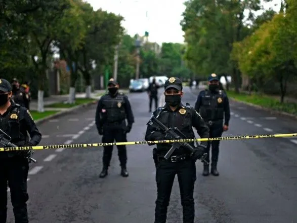 У Мексиці тіла дев'ятьох людей знайдені в автофургоні
