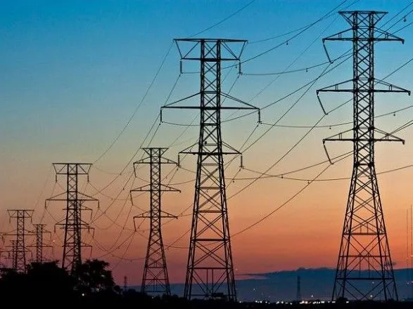 Україна може до 1 жовтня припинити імпорт електроенергії з Білорусі та РФ: визначатиметься регулятор