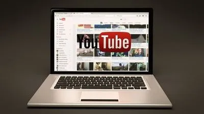 YouTube почне додавати рекламу в усі відео з 1 червня