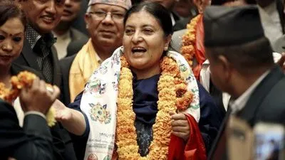 Президент Непалу розпускає парламент