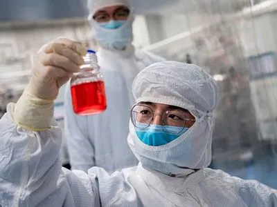 Єгипет отримав сировину для виробництва китайської вакцини