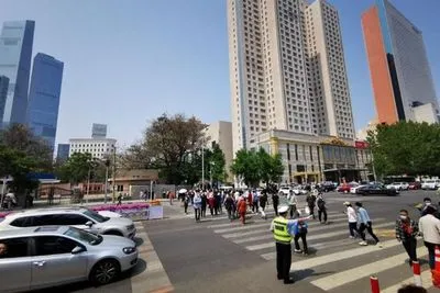 В Китае машина въехала в толпу, погибли пять человек