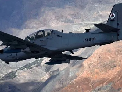 В результаті авіаудару афганської армії під Кабулом загинуло 6 бойовиків талібів