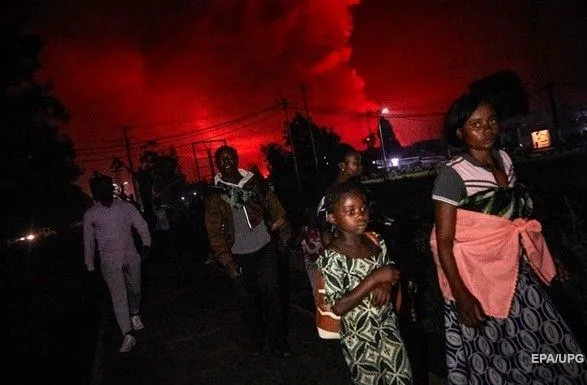 Вулканическая лава в Конго достигла аэропорта в Гоме: власть эвакуирует людей