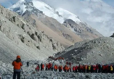 В Китае в горах во время марафона погибли 20 человек