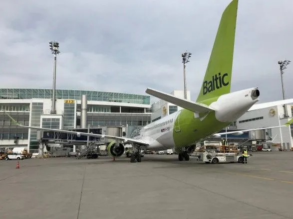 Задержание основателя Nexta в Минске: латвийская AirBaltic не будет летать над Беларусью