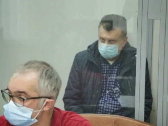 Суд у Києві продовжив арешт підозрюваному у зраді екскерівнику МВС України в АРК
