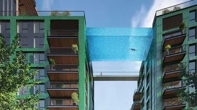 В Лондоне открылся первый в мире небесный бассейн