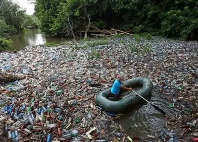 Результат експертизи: 80% сміття у річці Тиса має румунське походження