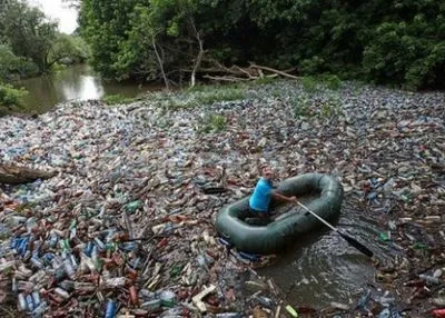 Результат экспертизы: 80% мусора в реке Тиса имеет румынское происхождение