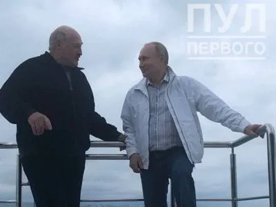Путин и Лукашенко встретились на яхте: якобы договорились о новых рейсах "Белавиа" в РФ