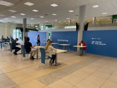 На стадіоні “Арена Львів” працює центр вакцинації