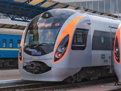 Відсьогодні “Укрзалізниця” запускає потяг Київ-Відень