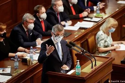 Парламент Чехії не зміг винести вотум недовіри прем'єр-міністру Андрію Бабішу