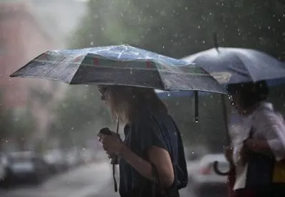 Часть Украины сегодня снова с дождями: прогноз погоды
