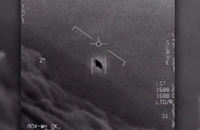 У США підготували звіт про НЛО: у спецслужб немає доказів, що побачене військовими льотчиками було кораблями прибульців