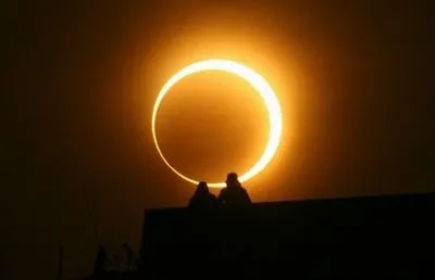 Сегодня украинцы смогут увидеть "огненное кольцо" солнечного затмения