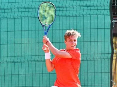 Український тенісист пробився до чвертьфіналу юніорського “Ролан Гаррос”